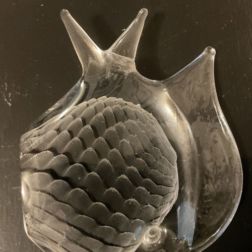 Small Murano crystal fish used with broken fin