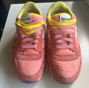 Saucony