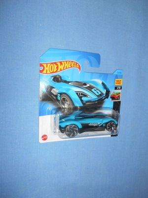 Hot Wheels Roadsters Roadster Bite new 12/250