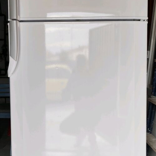 Beko refrigerator like new, dimensions H173xW70xD60