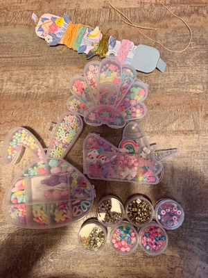 Beads for necklace set like new
