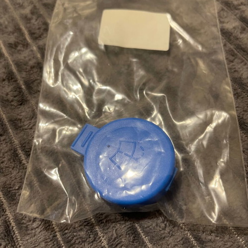 Car windshield washer reservoir cap new