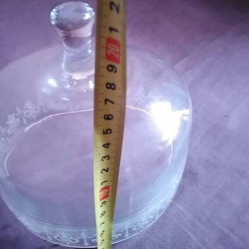 Vintage crystal cake stand with stem base like new