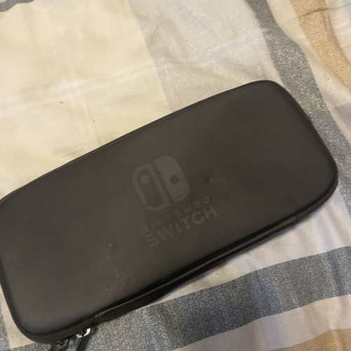Nintendo Switch case like new