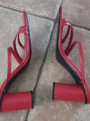 Zara red sandals size 38 like new