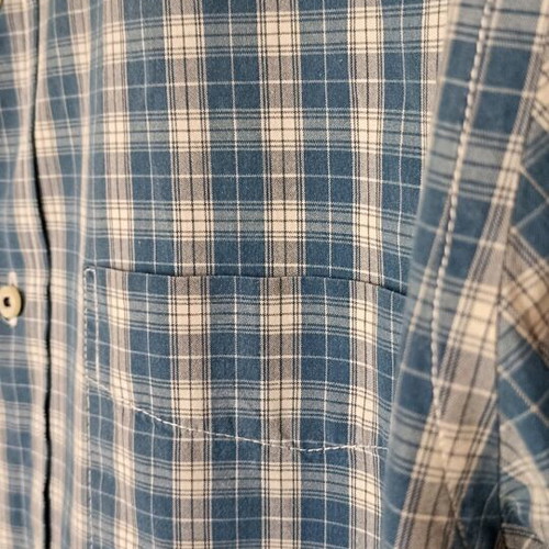 Oxford Company men's shirt plaid blue white like new, size L