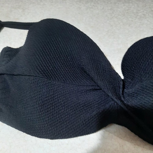 H&M Black Bikini Top 85D New Unworn
