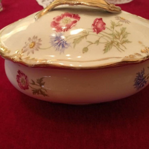 Coffee set like new fine porcelain with sugar bowl