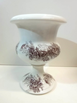 Χειροποίητο πορσελάνινο βάζο K. Ntoussakis με floral παραστάσεις