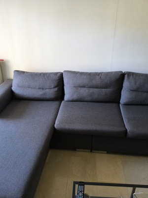 Corner sofa like new