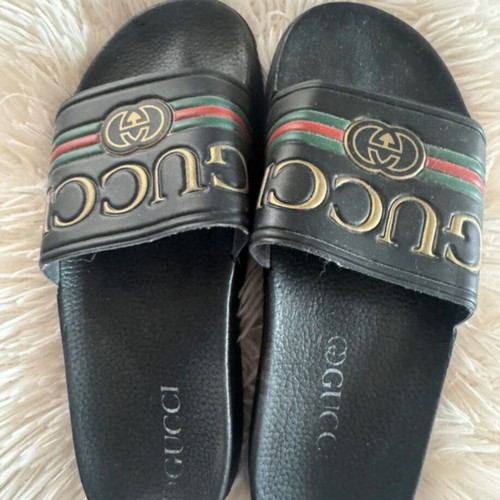 Gucci black slippers size 38