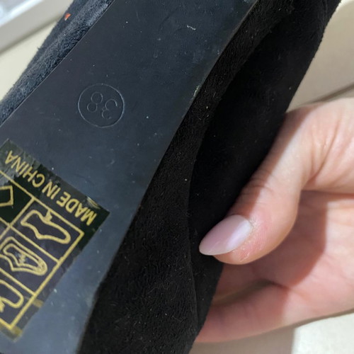 Μποτάκια μεταχειρισμένα μαύρα, μέγεθος 38, ελάχιστα φορεμένα