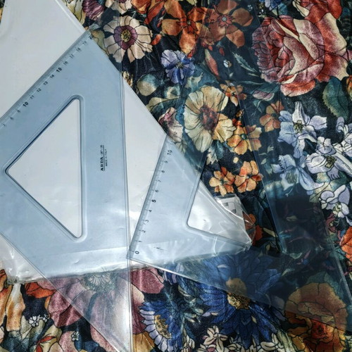 Large triangular rulers used, set of 2