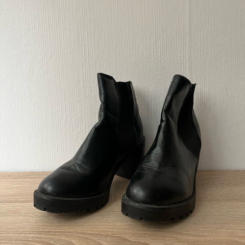 Black ankle boots used size 38