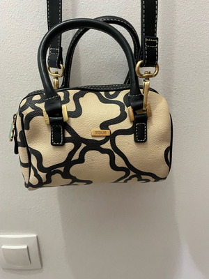 Tous Authentic Bag used with strap