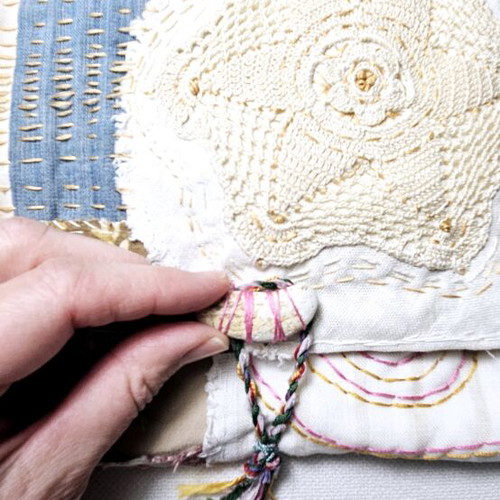 Handmade fabric pouch like new for needles and threads