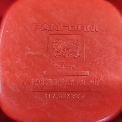 Ouzo 12 used red square plastic ashtray