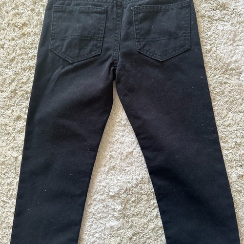 Denim & Co pack of two pants used for 4-5 years old, black and blue