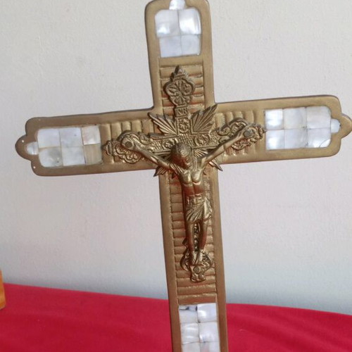 Brass tabletop cross like new with mother of pearl decorations
