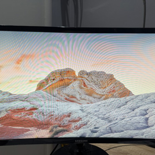 Samsung C24F390 24” Curved LED Monitor 1080p Eye Saver Mode
