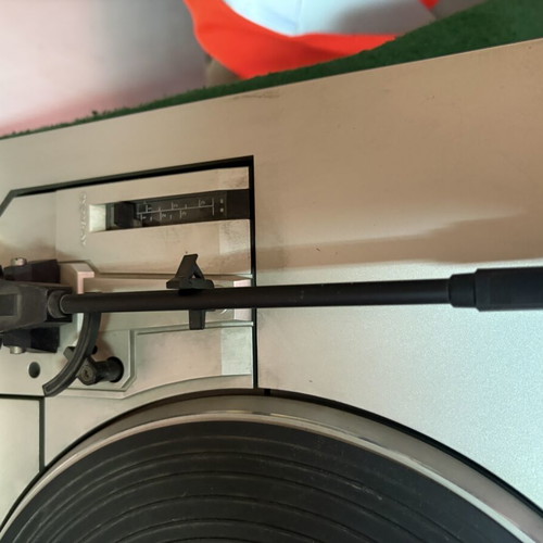 JVC L-A110 vintage vinyl turntable used, for repair or parts