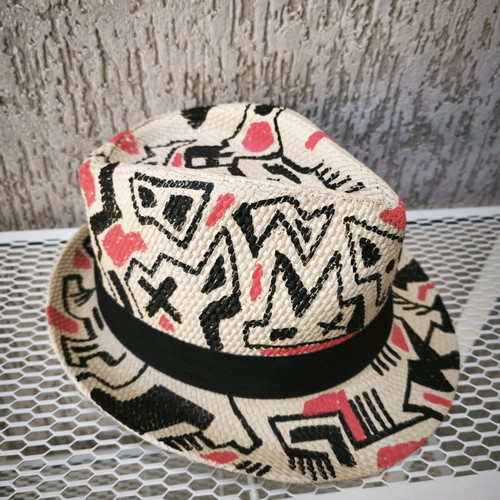 Painted Panama hat like new, size 58