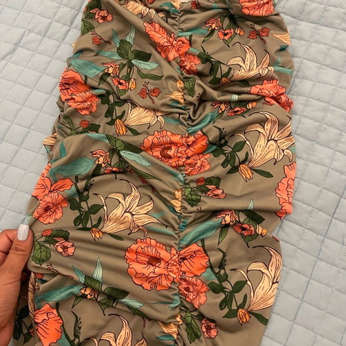Summer floral set like new, multicolored