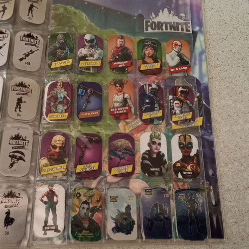 Fortnite metal tags set 195 pieces like new