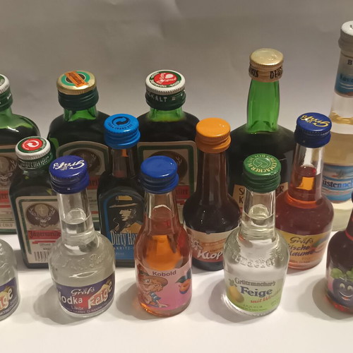 German liqueur miniatures, pack of 14, 20ml and 50ml