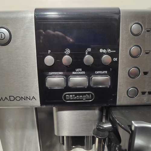 De'Longhi PrimaDonna ESAM 6600 Premium Coffee Machine, stainless steel