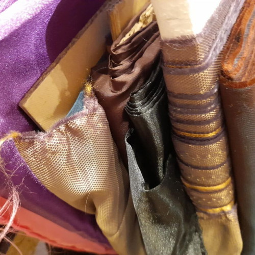 Thin satin lining new, suitable for costumes, sold by the meter