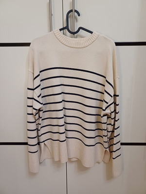 Zara women's blouse like new, white with blue stripes, size M