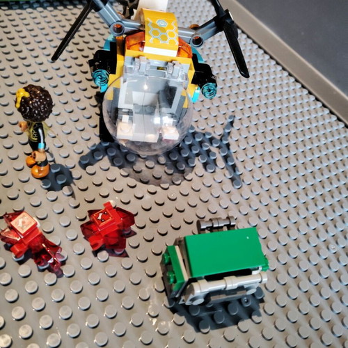 Lego DC Super Hero Girls Bumblebee Helicopter used