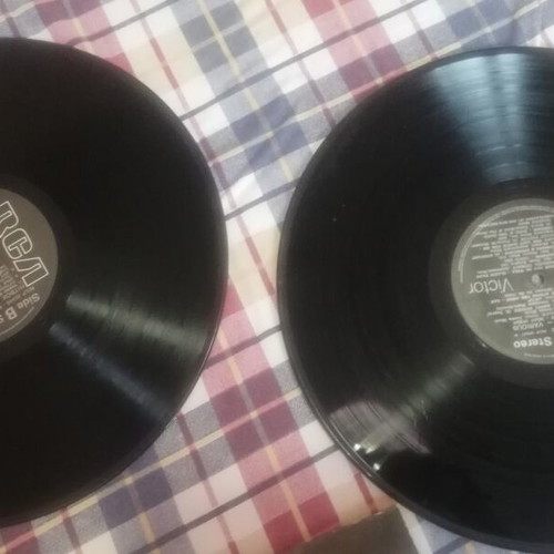 Hits Box vinyl records like new, 2 discs, blues