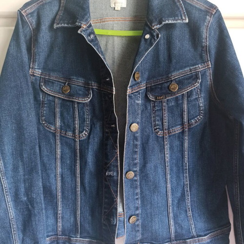 Lee denim jacket women's large with volume sleeves like new, blue
