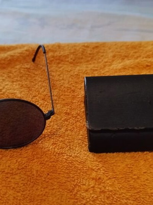 Spectre sunglasses like new, vintage style, blue mirror lenses, metal frame