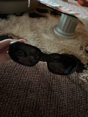 Prada black sunglasses like new