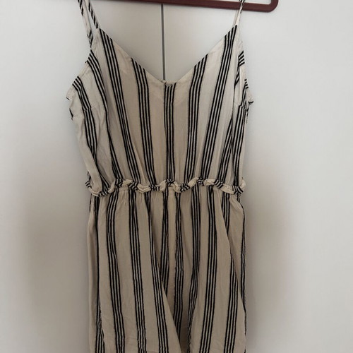 Playsuit striped white-black large Stradivarius like new