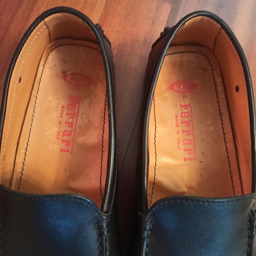 Tod's Ferrari men's loafers used, black matte leather, size 42.5-43