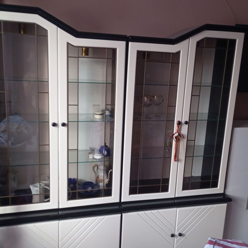 Living room unit like new with built-in spotlights 1.80m height 1.70m length