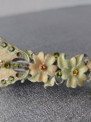 Metal hair clip with flowers, enamel and rhinestones like new, multicolor