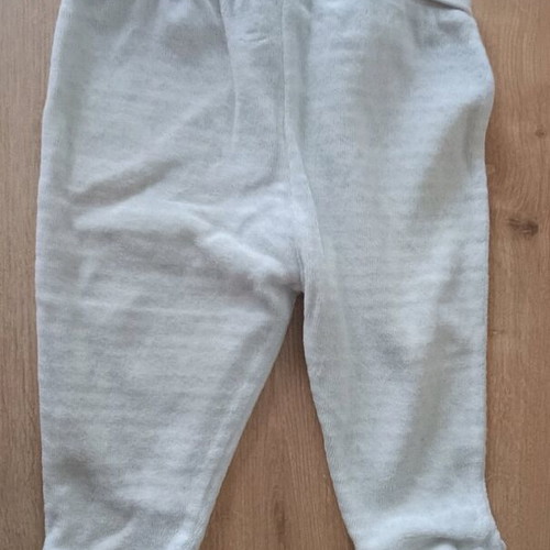 Baby pants for girls 6-9 months like new, pack of 4