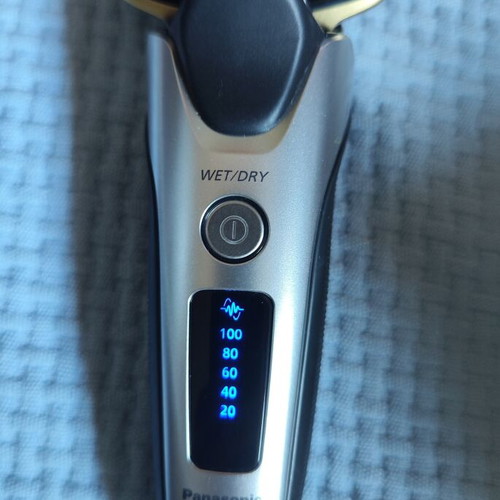 Panasonic ES-LV69 electric shaver wet & dry