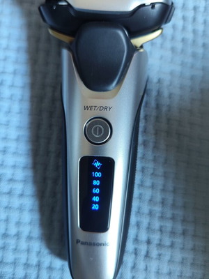 Panasonic ES-LV69 electric shaver wet & dry