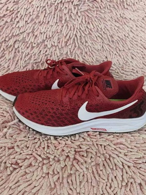 Nike Zoom Pegasus 35 γυναικεία αθλητικά παπούτσια σαν καινούργια, νούμερο 40, κόκκινα