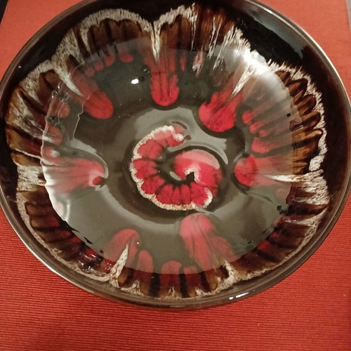 Vintage ceramic lava design 6-piece set with glossy enamel