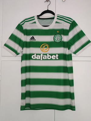 Celtic authentic 2021-2022 jersey new in excellent condition