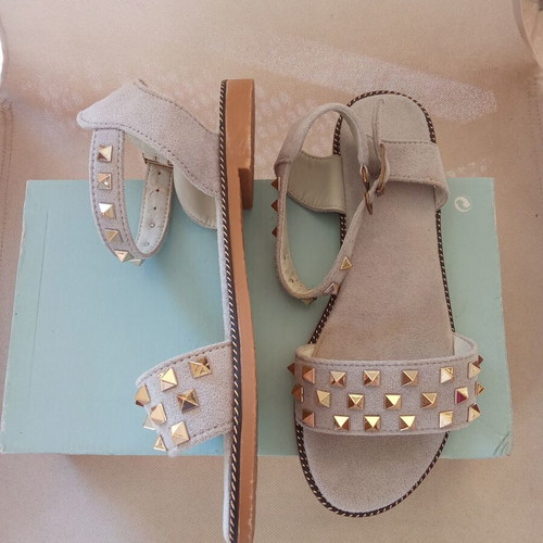 Flat sandals gray size 36 like new with gold studs