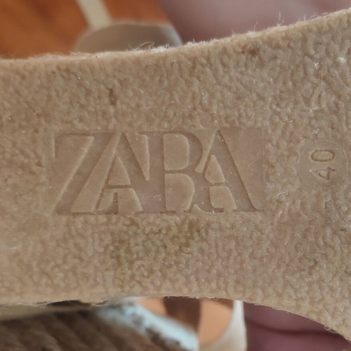 Zara beige espadrille platform sandals size 40 like new