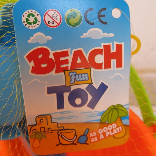 Beach Fun Toy bucket new with net